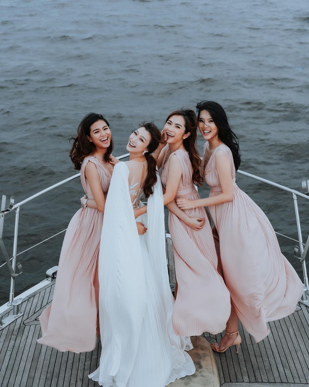 Japanese bride with her friend