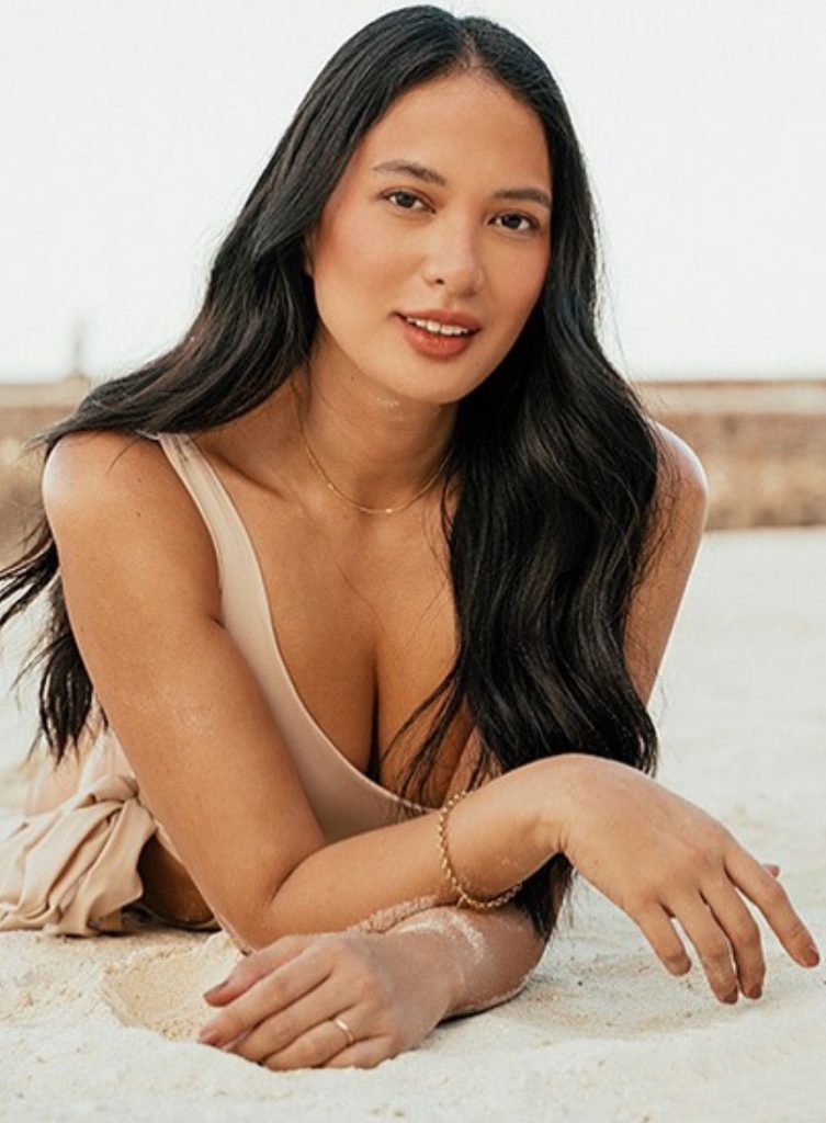 Isabelle Daza